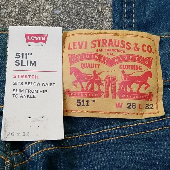Levi's Other - NWT Levi's 511 Slim Fit 26 x 32